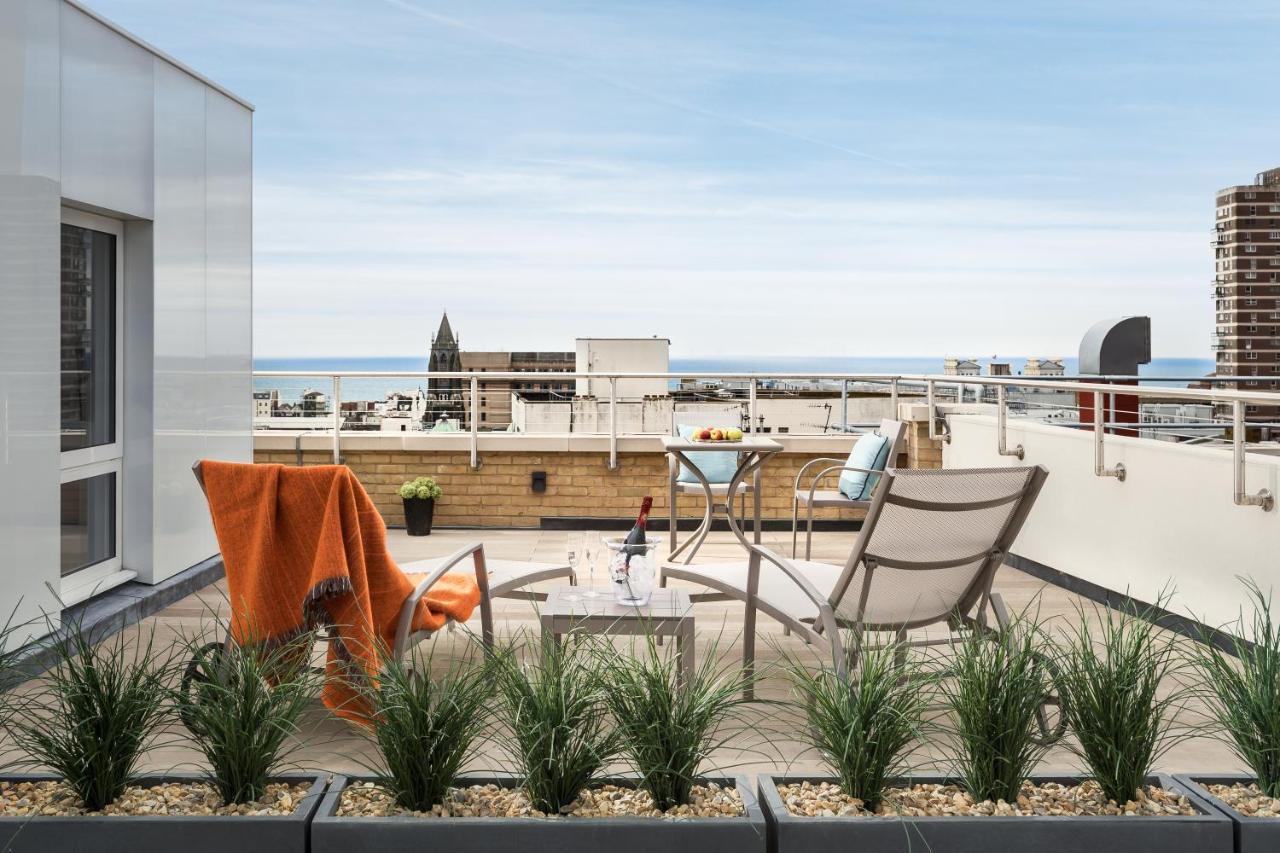 Q Square By Supercity Aparthotels Brighton Ngoại thất bức ảnh
